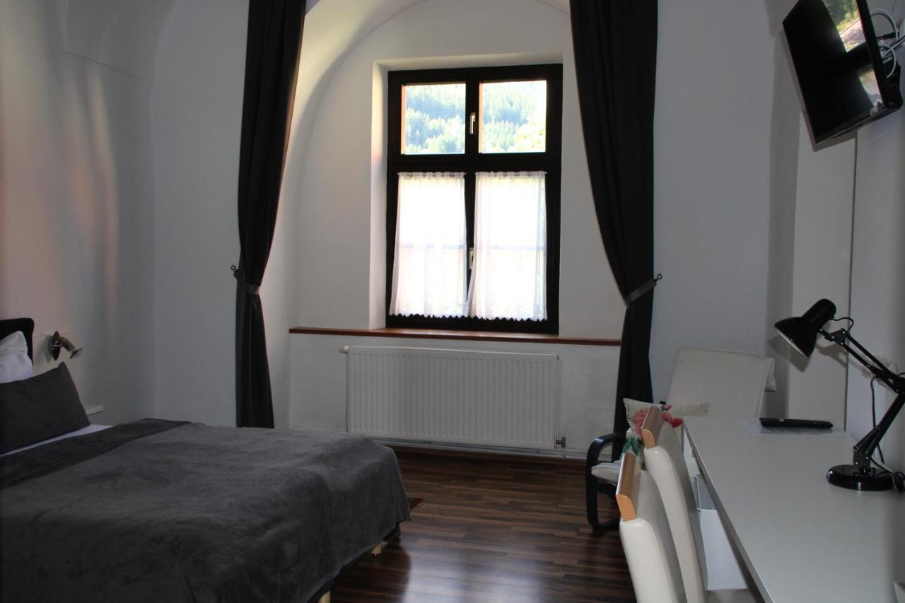 Hotel Im Stift Neuberg Neuberg an der Muerz Bagian luar foto
