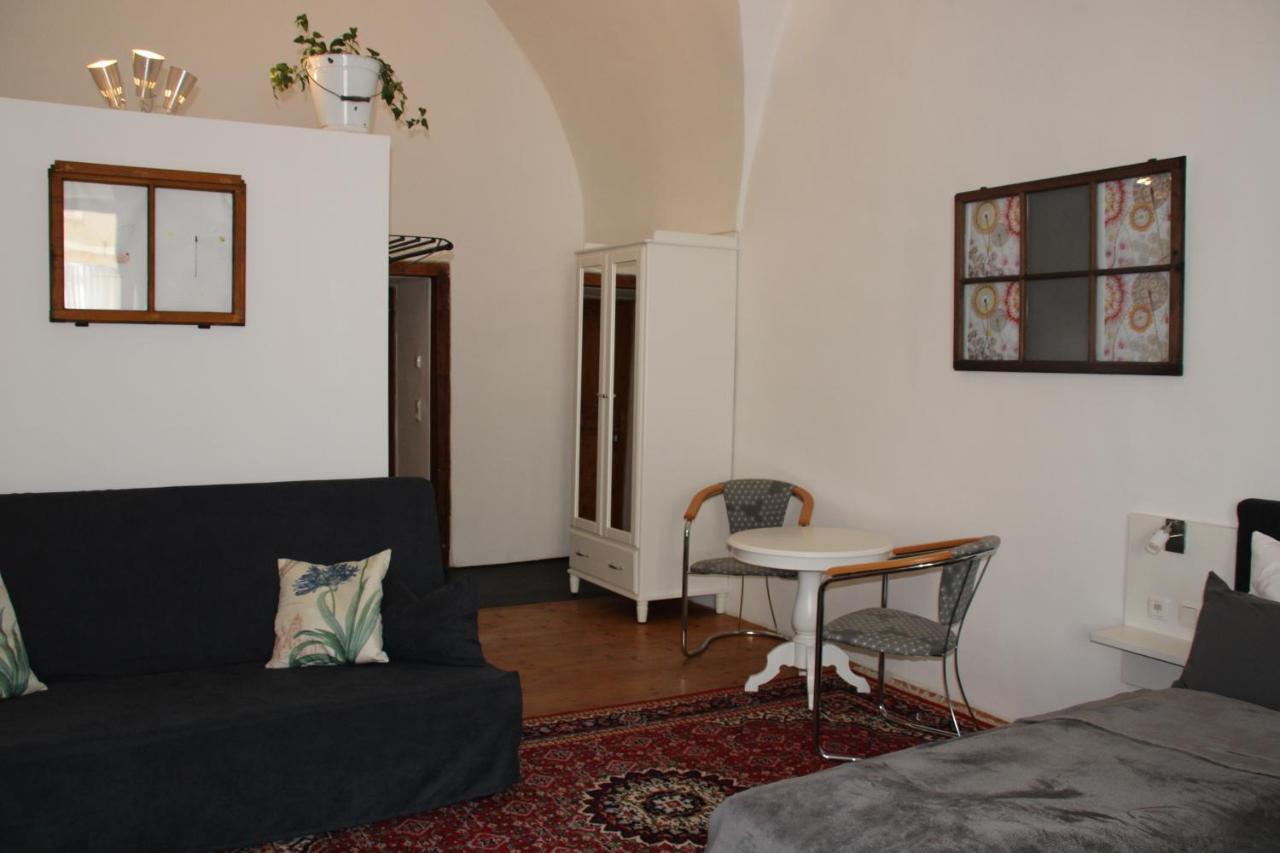 Hotel Im Stift Neuberg Neuberg an der Muerz Bagian luar foto