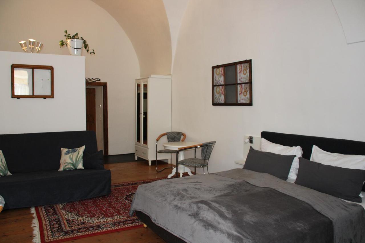 Hotel Im Stift Neuberg Neuberg an der Muerz Bagian luar foto